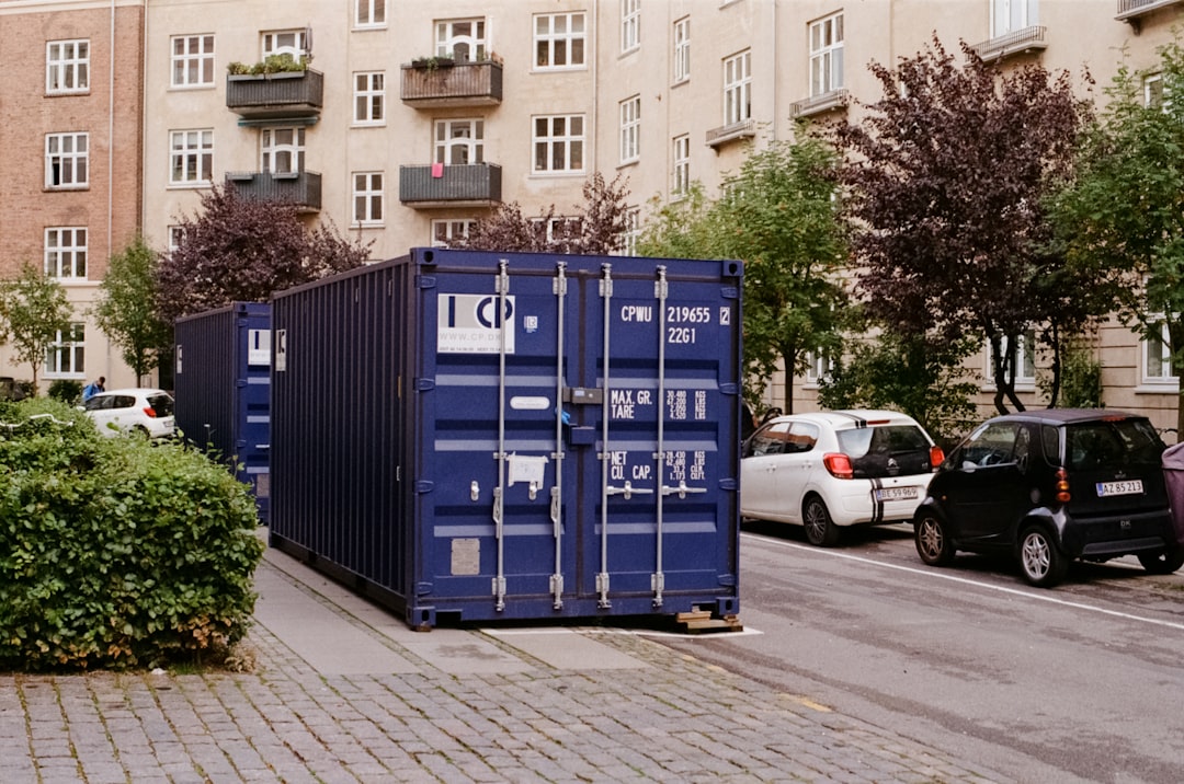 portable storage containers